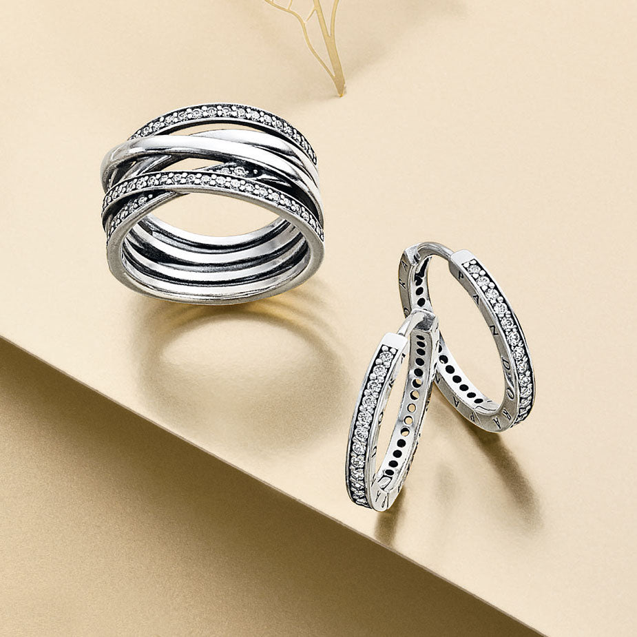 Pandora Sparkling & Polished Lines Ring